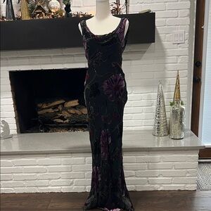 Cache Elegant Black and Purple Evening Dress with Fringe Scarf
